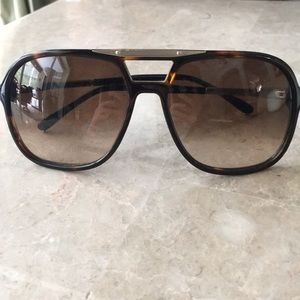 Cholé Oversized Tortoise Sunglasses